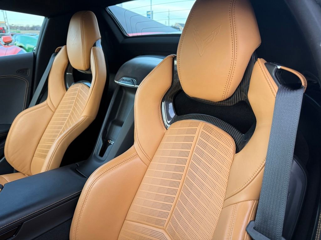 Used 2020 Chevrolet Corvette Stingray Preferred Conv w/ 2LT Preferred Equipment Group image 15