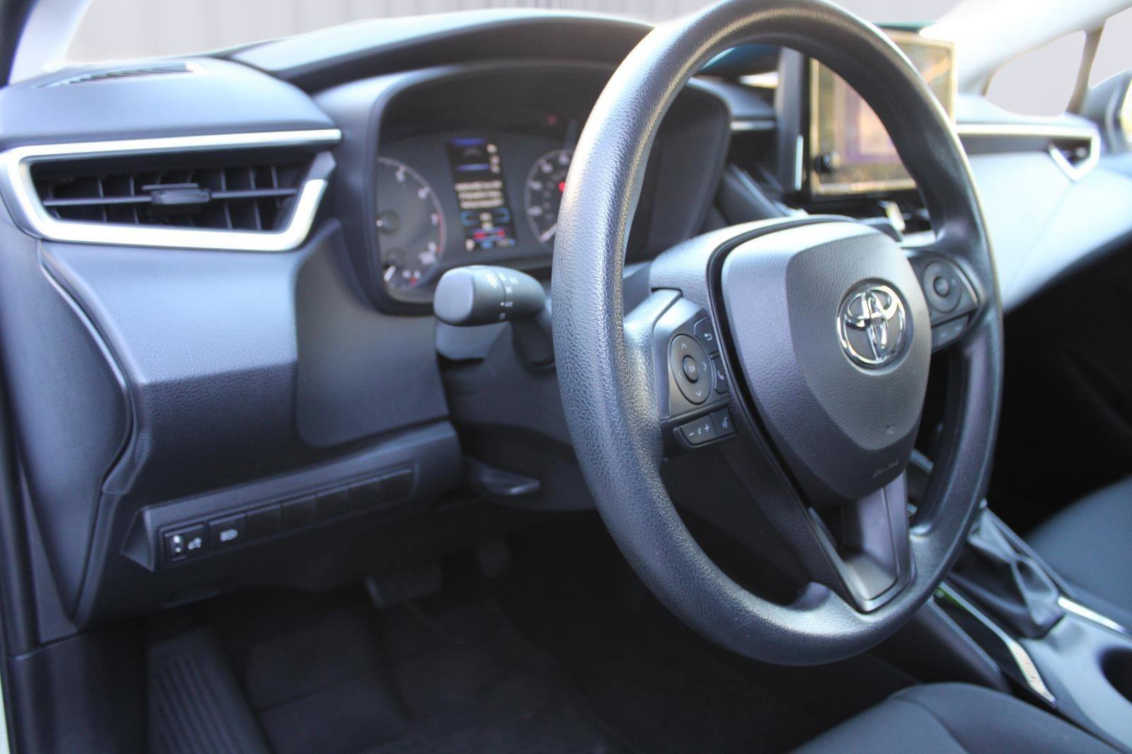 Certified 2024 Toyota Corolla LE image 15