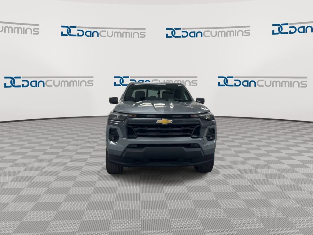 New 2026 Chevrolet Colorado LT image 3