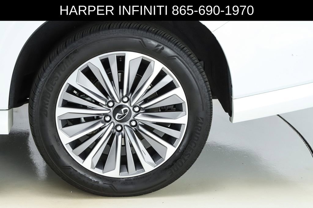 Used 2025 INFINITI QX80 Sensory AWD/4WD image 47