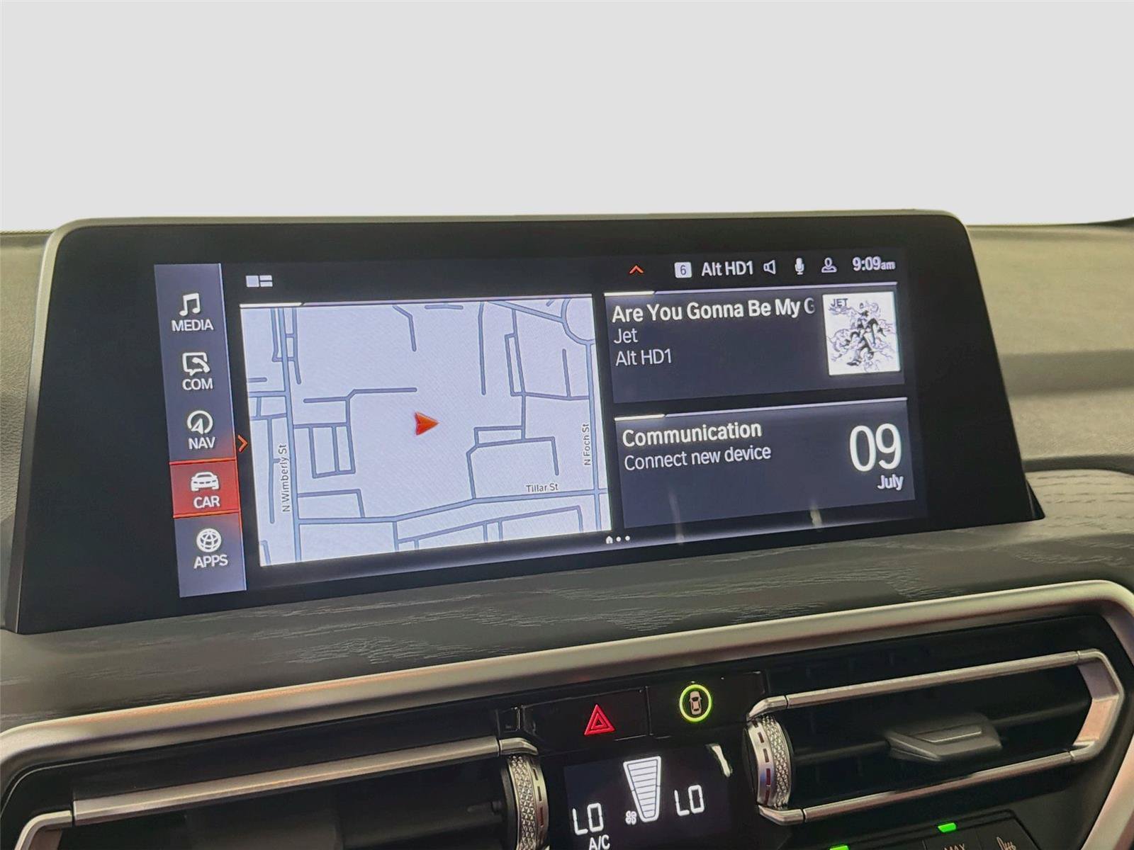 Used 2024 BMW X3 sDrive30i w/ M Sport Package RWD image 15