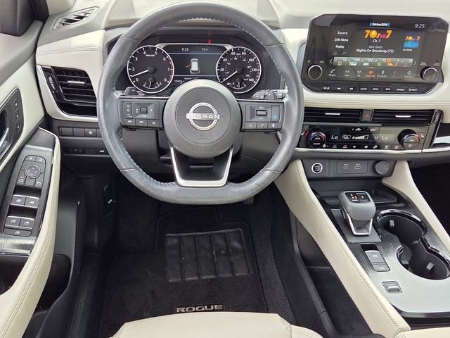 Certified 2022 Nissan Rogue SL w/ SL Premium Package FWD image 11