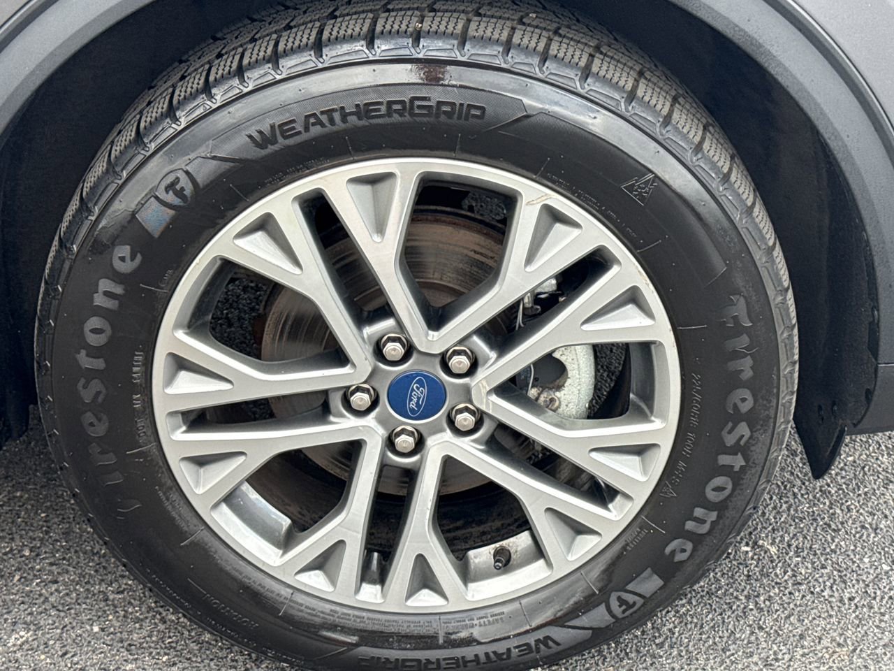 Used 2021 Ford Escape SEL image 9