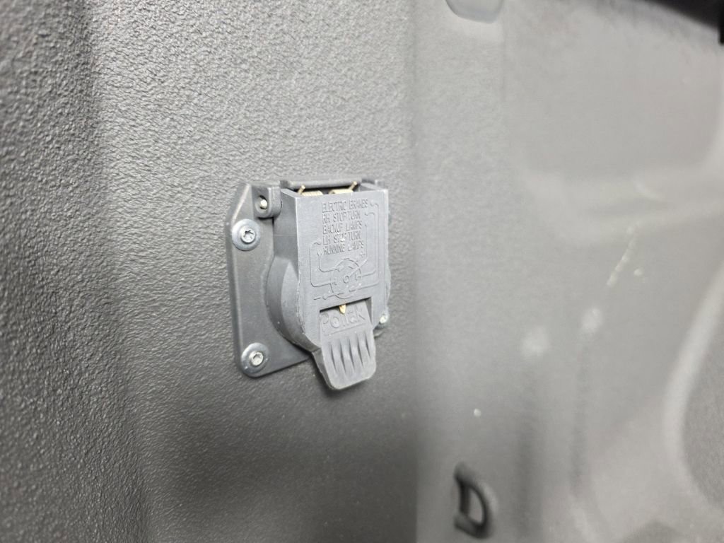 Used 2018 GMC Sierra 3500 Denali w/ Duramax Plus Package image 37