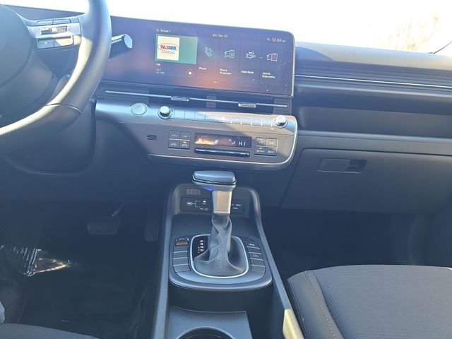 Certified 2025 Hyundai Kona SEL image 35