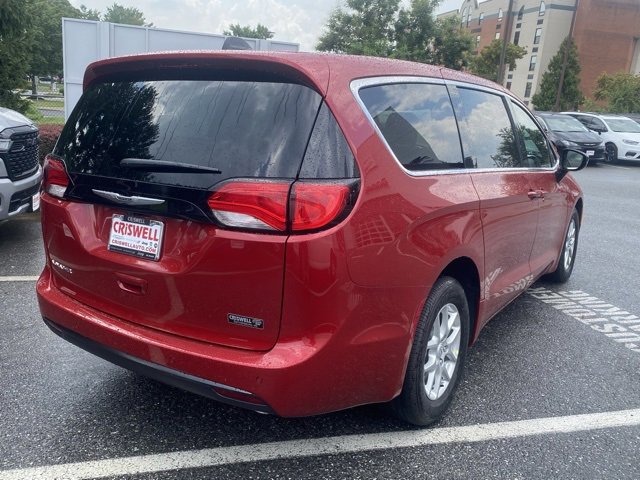 New 2026 Chrysler Voyager LX image 8