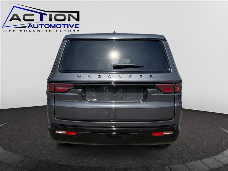 Used 2024 Jeep Wagoneer Series II AWD/4WD image 7
