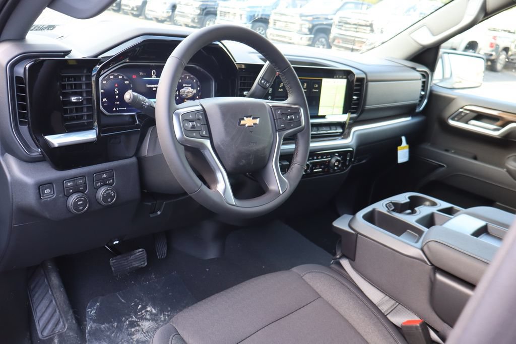 New 2026 Chevrolet Silverado 1500 LT w/ Z71 Off-Road Package AWD/4WD image 6