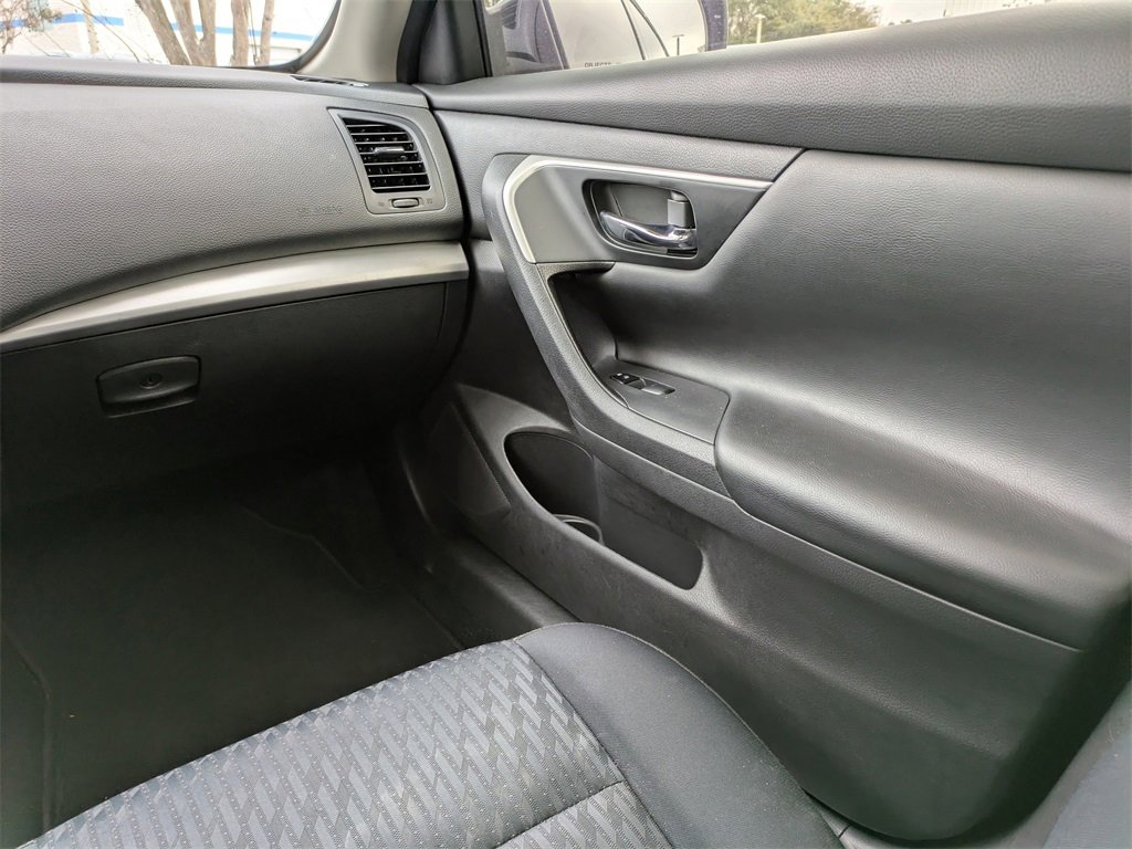 Used 2017 Nissan Altima 2.5 S w/ Power Driver Seat Package image 18