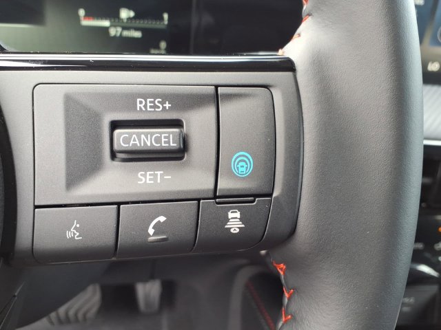 New 2026 Nissan Kicks SR FWD image 12