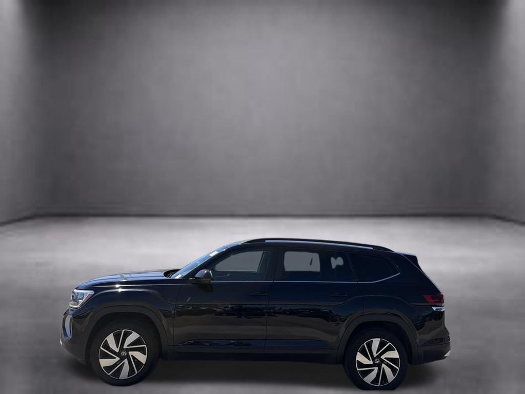 Used 2025 Volkswagen Atlas SE FWD image 9