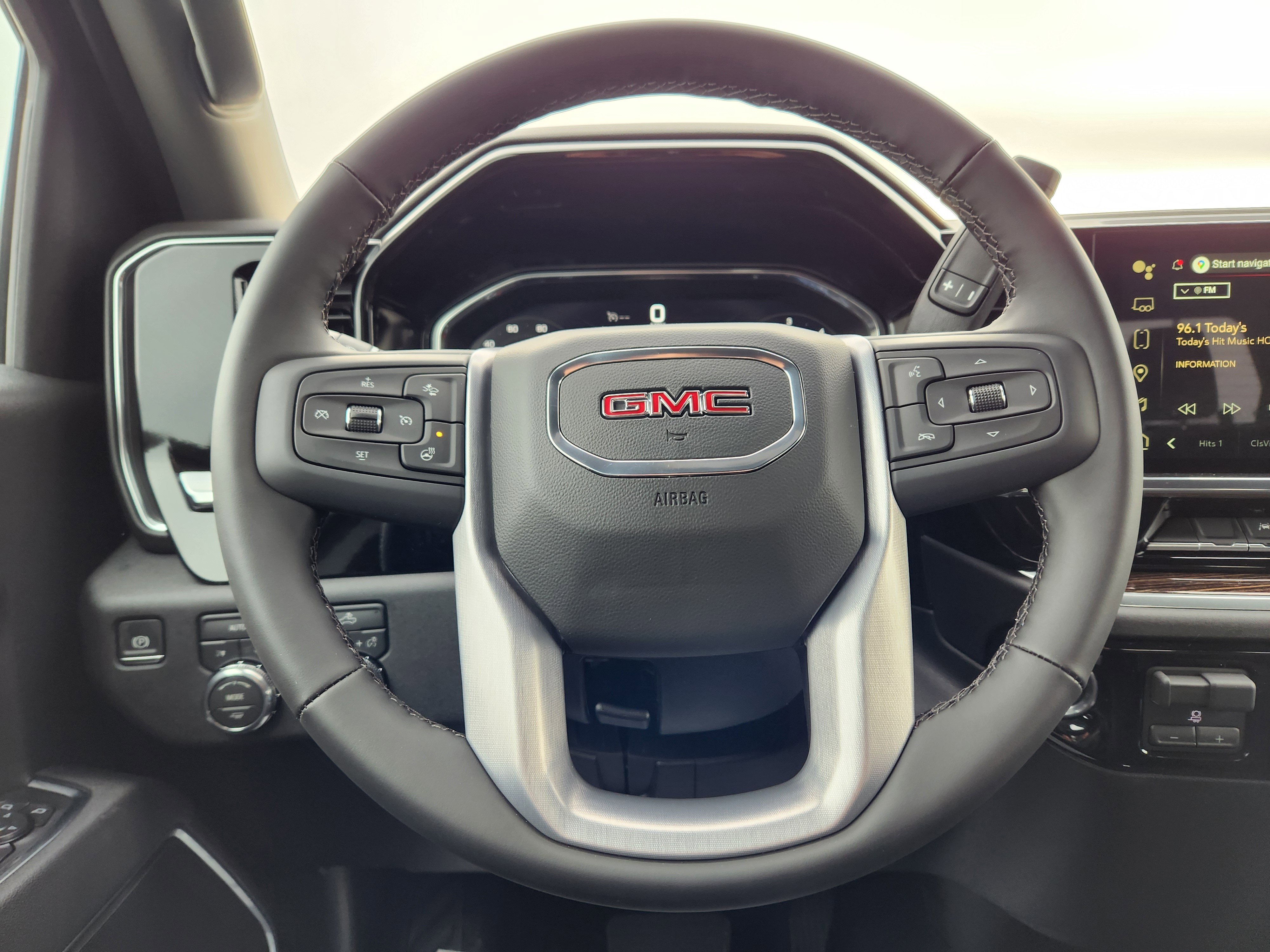 New 2026 GMC Sierra 1500 SLE image 15