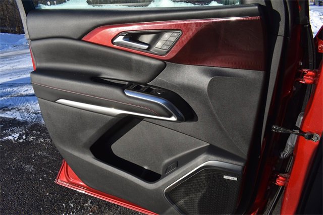 Certified 2024 Chevrolet Traverse RS image 39