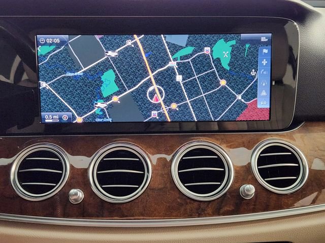 Used 2017 Mercedes-Benz E 400 E 400 image 16