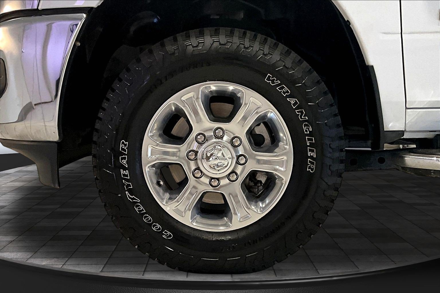 Used 2023 RAM 2500 Big Horn w/ Level 1 Equipment Group AWD/4WD image 34