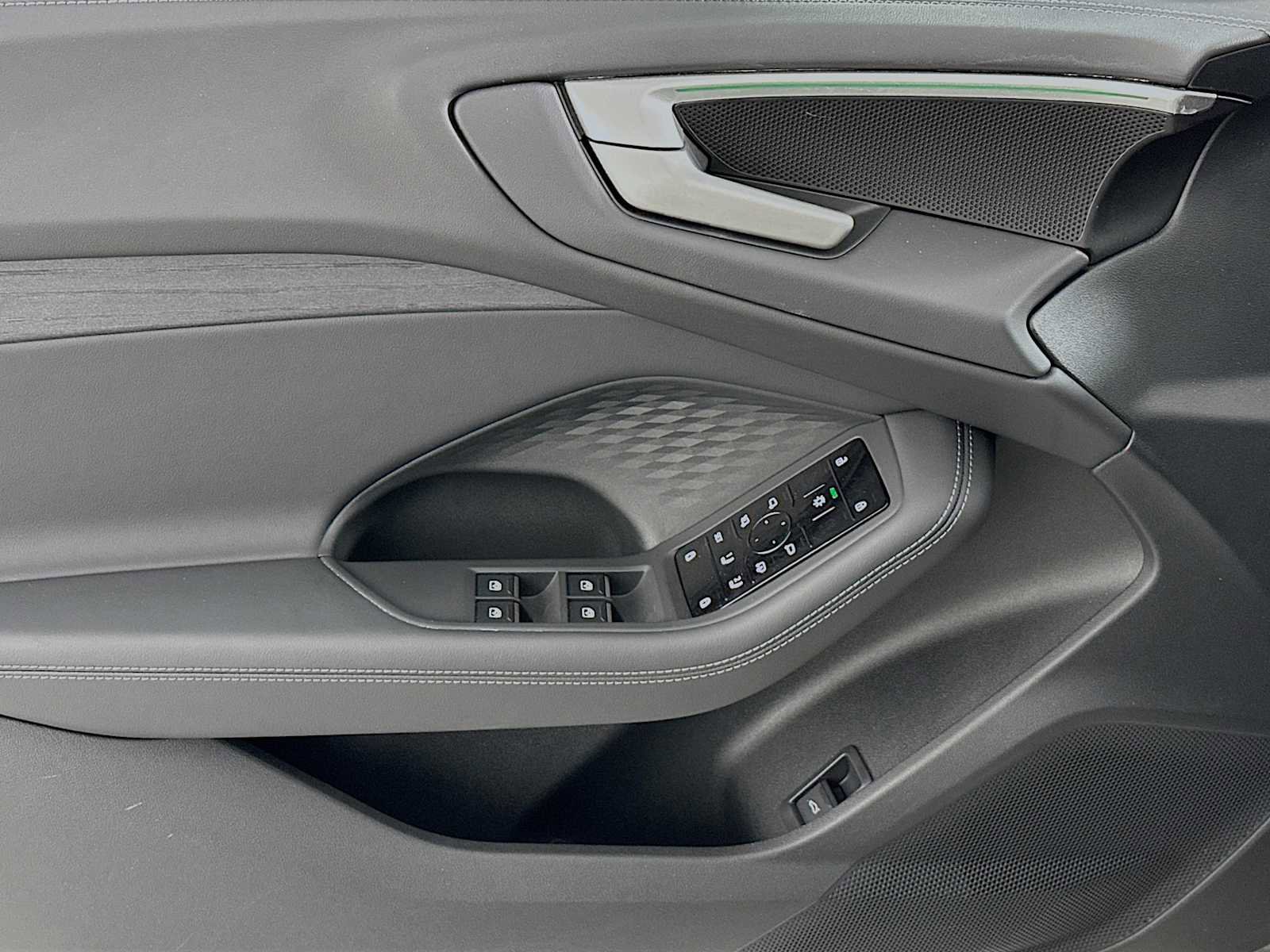 Certified 2025 Audi A5 2.0T Premium w/ Convenience Package image 16