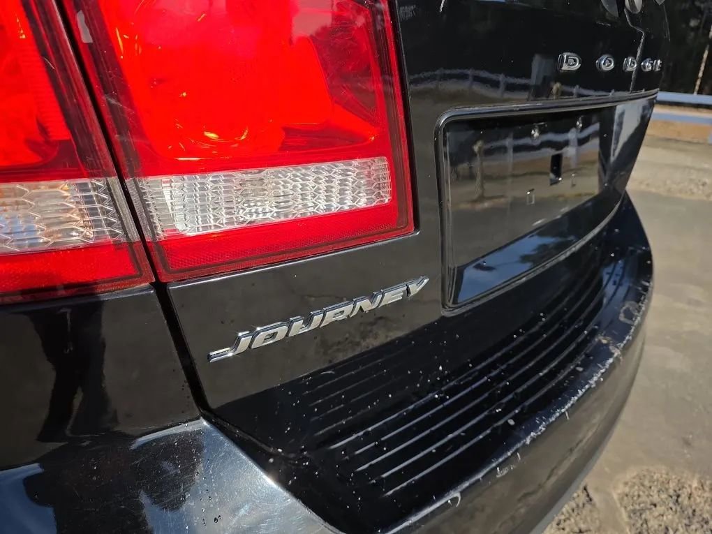 Used 2016 Dodge Journey SXT image 10