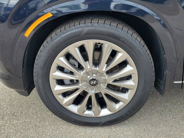 Used 2020 Hyundai Palisade Limited image 8