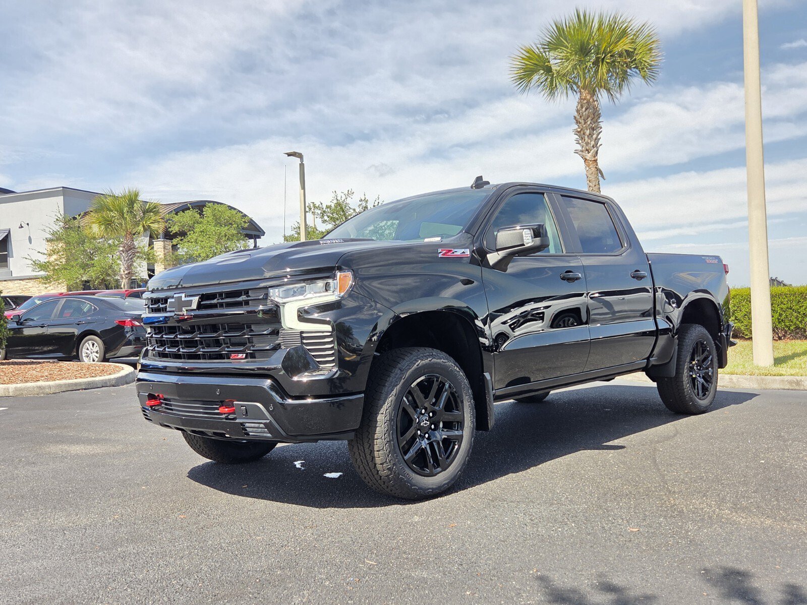 New 2026 Chevrolet Silverado 1500 LT Trail Boss w/ LT Trail Boss Premium Package AWD/4WD image 2