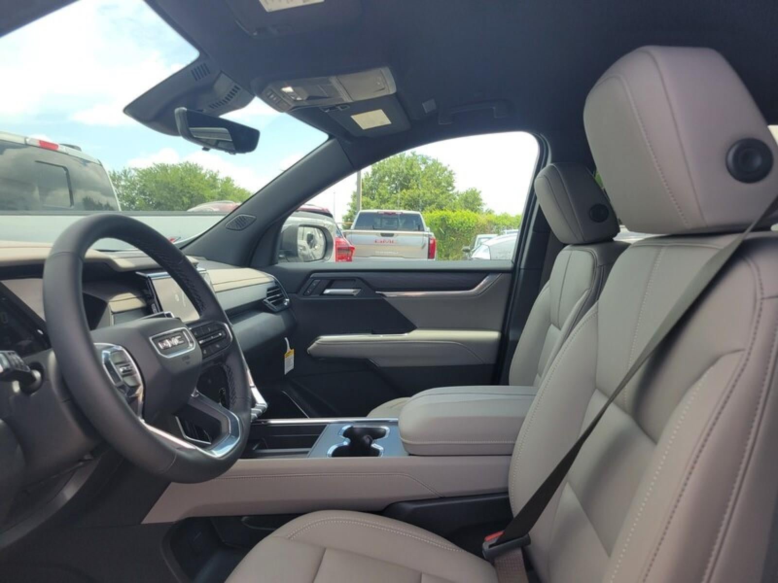 New 2026 GMC Acadia Elevation w/ Elevation Premium Package FWD image 8