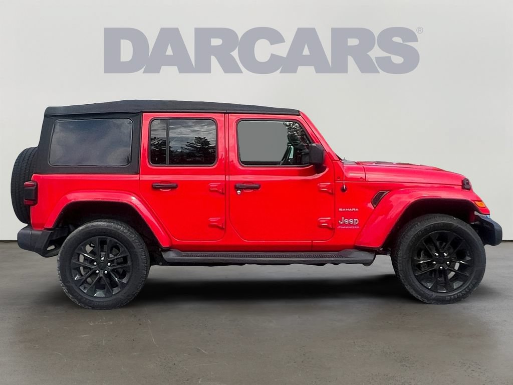 Used 2023 Jeep Wrangler Unlimited Sahara w/ Cold Weather Group AWD/4WD image 8