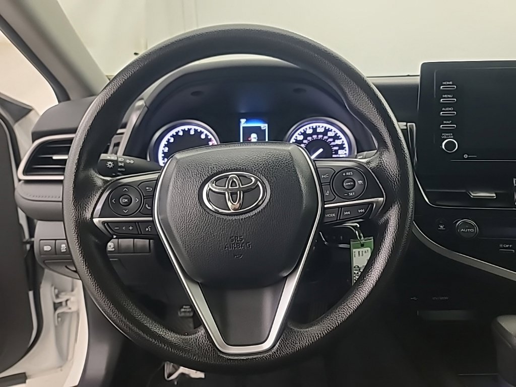 Used 2024 Toyota Camry LE FWD image 30