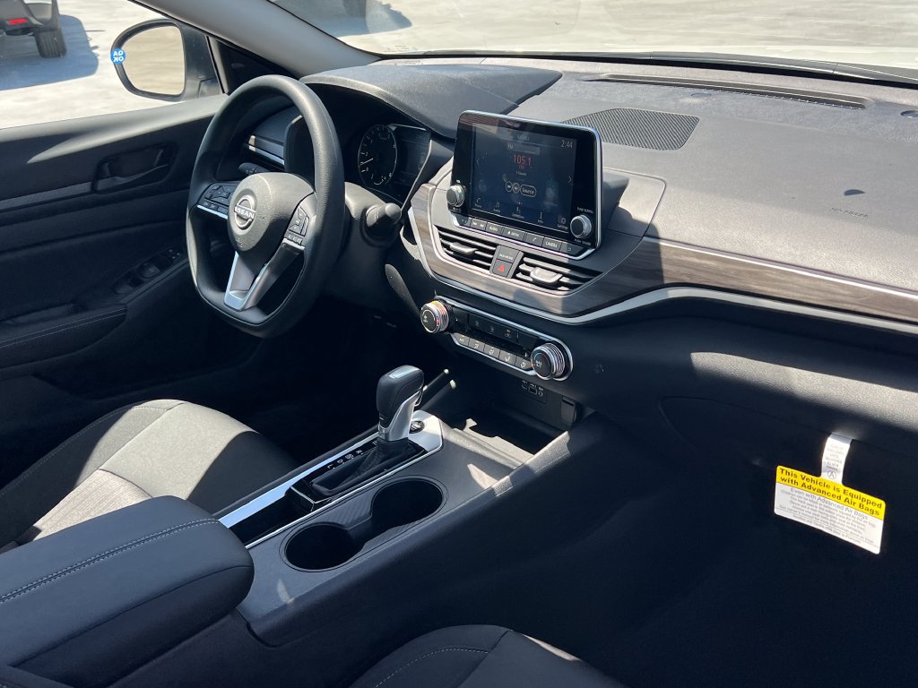 New 2026 Nissan Altima 2.5 SV FWD image 16