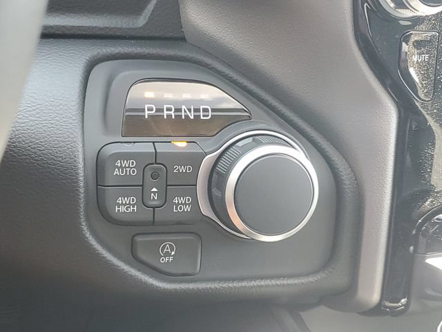 New 2026 RAM 1500 Big Horn AWD/4WD image 24
