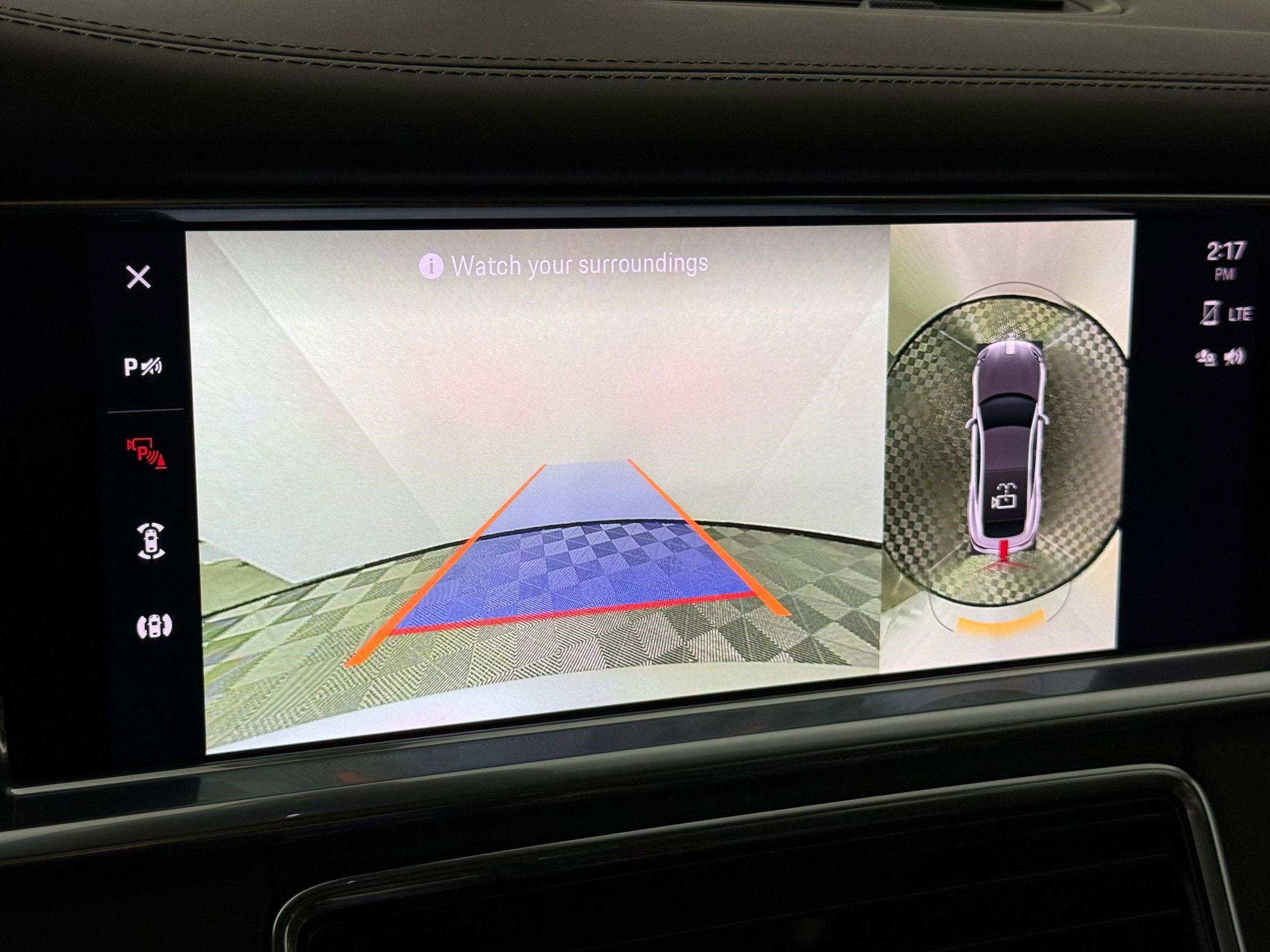 Used 2023 Porsche Panamera 4S image 25