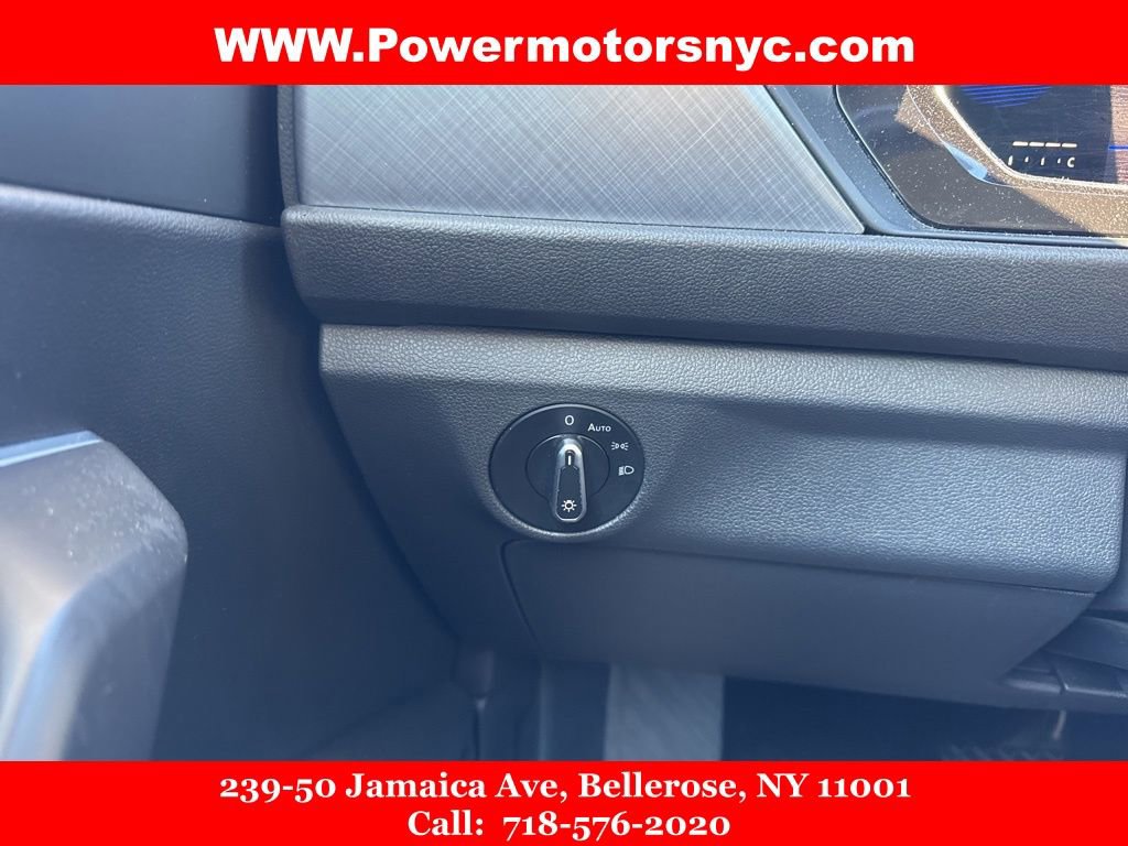 Used 2022 Volkswagen Jetta SE image 31