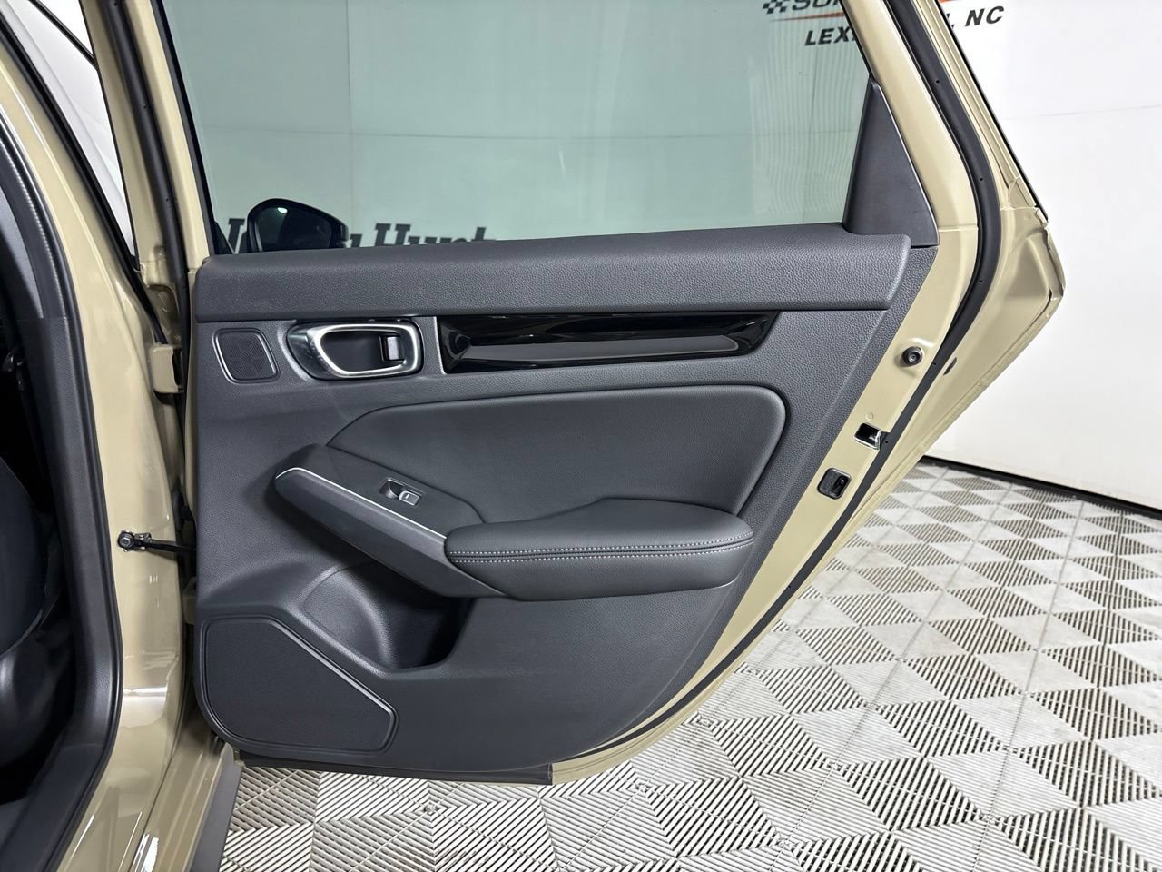 Used 2025 Honda Civic Sport Touring image 23