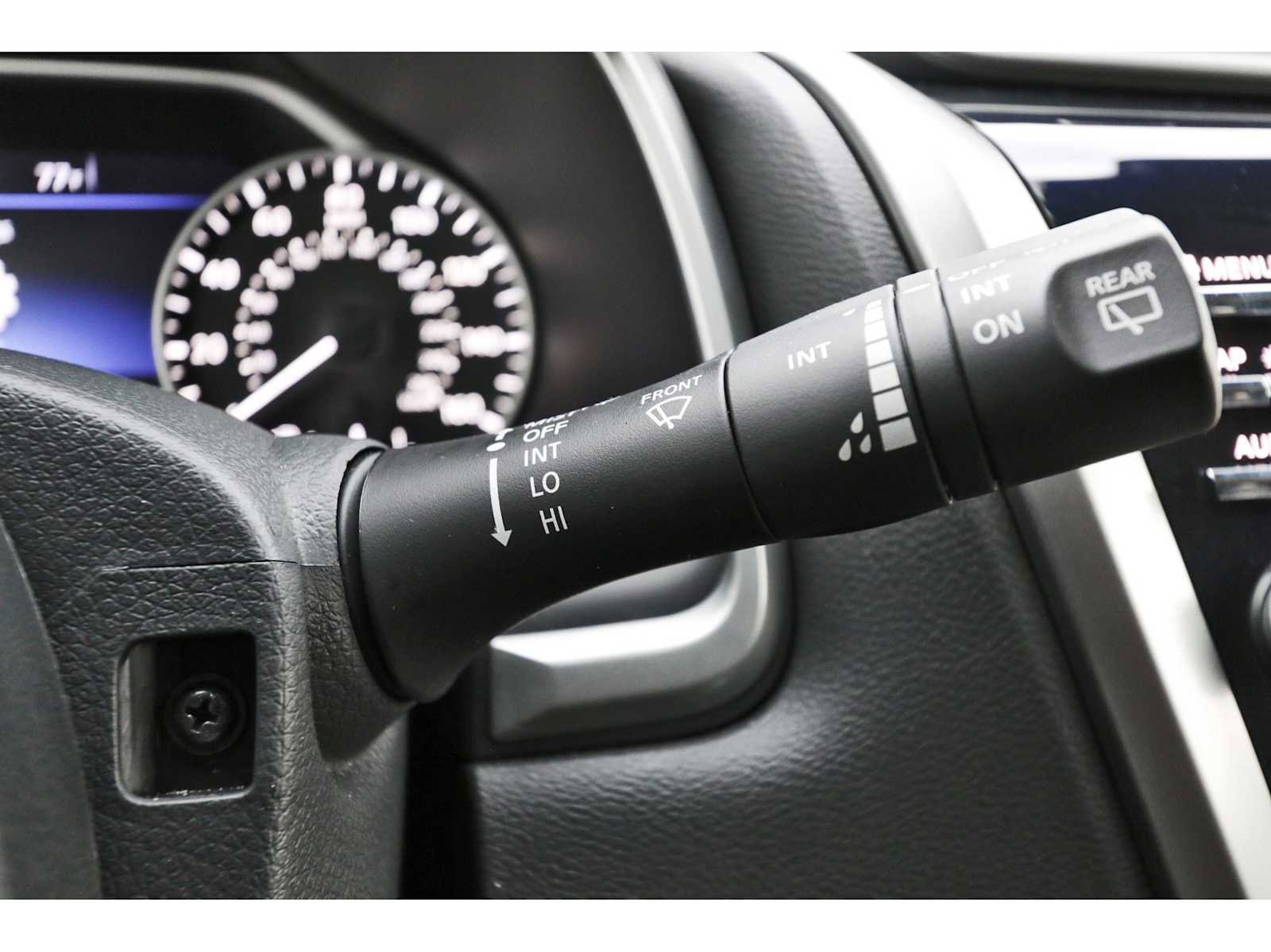 Used 2024 Nissan Murano SL image 18