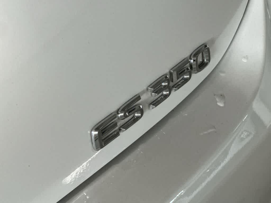 Used 2025 Lexus ES 350 w/ Premium Package FWD image 10