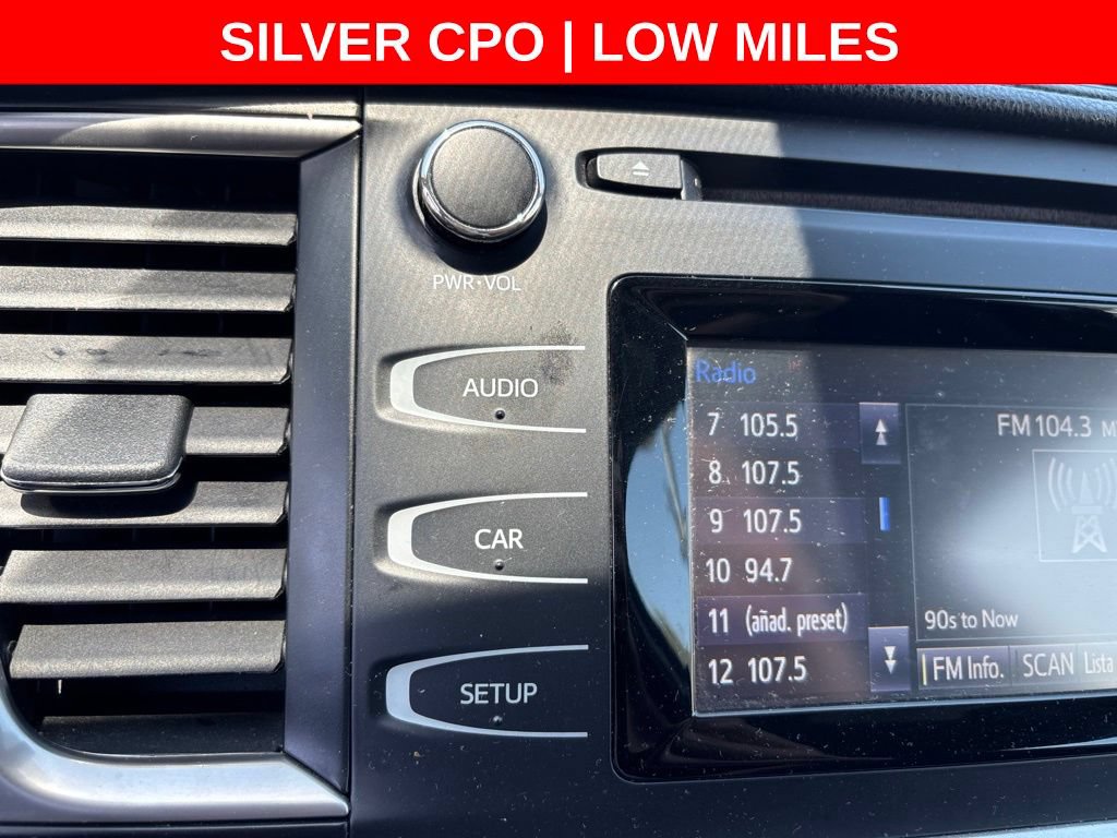 Used 2019 Toyota Highlander LE w/ Carpet Mat Package (TMS) FWD image 28