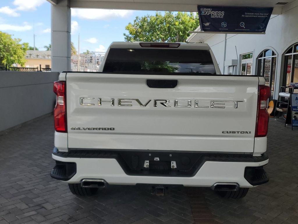 Certified 2020 Chevrolet Silverado 1500 Custom w/ Custom Value Package RWD image 4