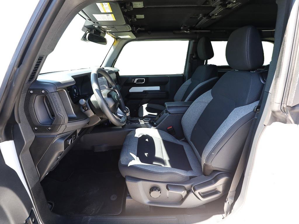 Used 2025 Ford Bronco 2-Door AWD/4WD image 12