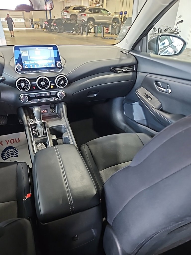 Used 2024 Nissan Sentra SV image 22