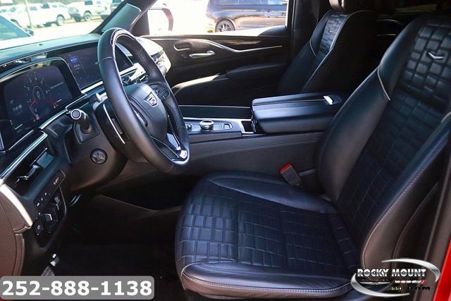 Used 2023 Cadillac Escalade V AWD/4WD image 15