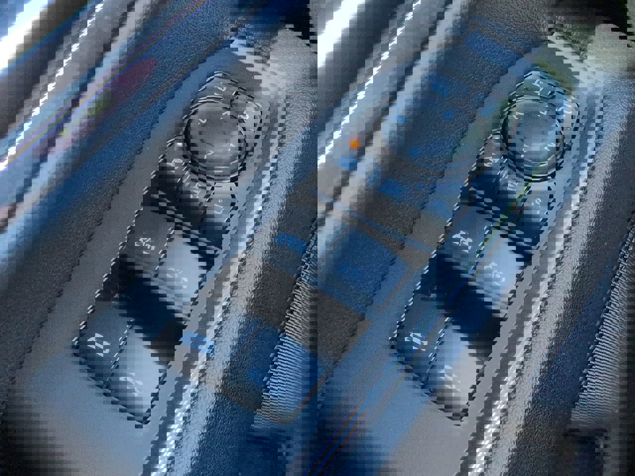 Used 2024 Chevrolet Silverado 2500 High Country w/ Technology Package image 24