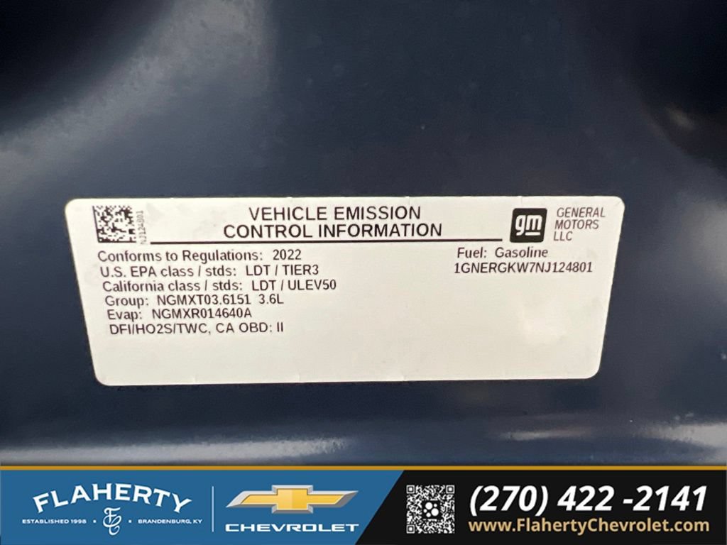 Used 2022 Chevrolet Traverse LT FWD image 17