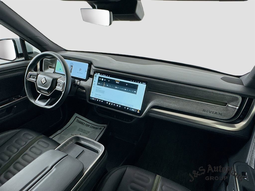 Used 2026 Rivian R1S Adventure image 31