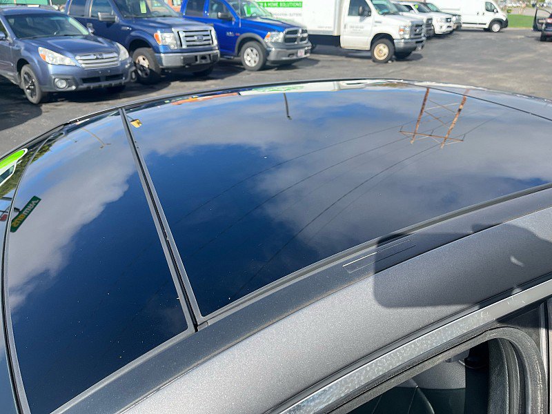 Used 2019 Mercedes-Benz A 220 w/ Premium Package image 15