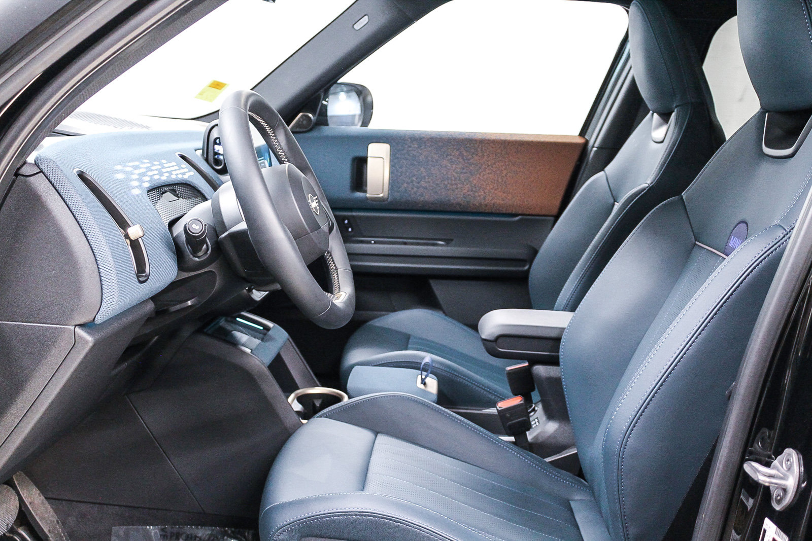 Used 2025 MINI Cooper Countryman S w/ Comfort Package Max image 20