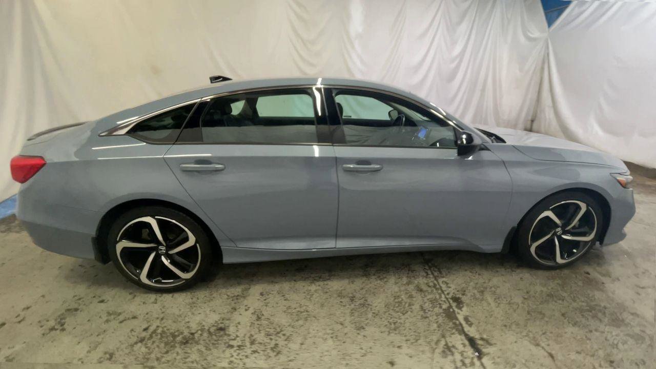 Used 2022 Honda Accord Sport Special Edition image 9