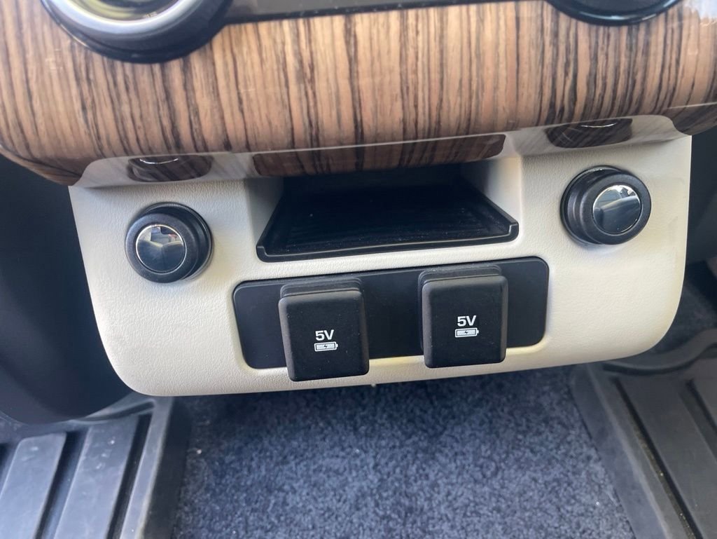 Used 2019 Land Rover Range Rover HSE AWD/4WD image 18