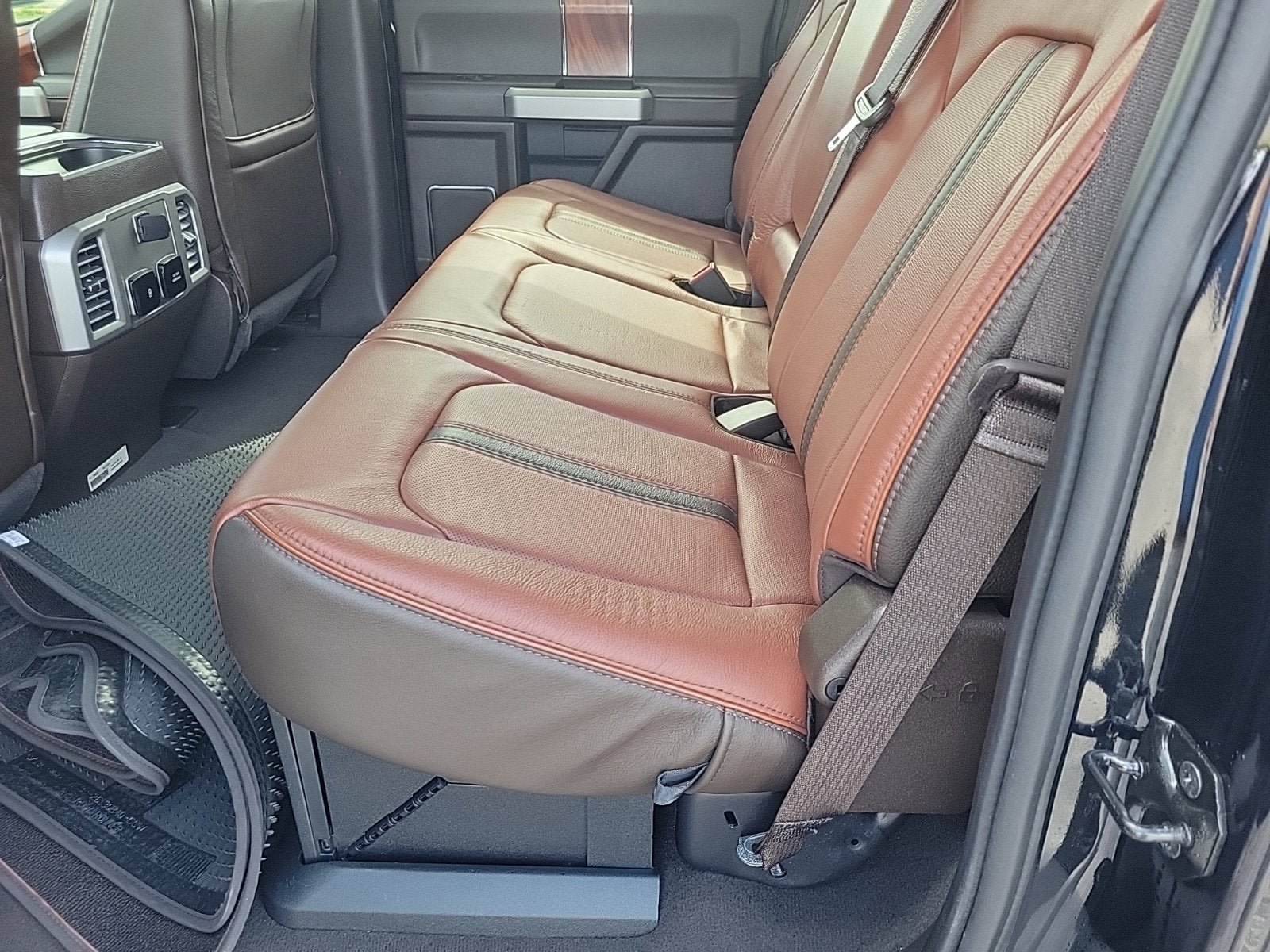 Used 2019 Ford F250 King Ranch w/ King Ranch Ultimate Package AWD/4WD image 19
