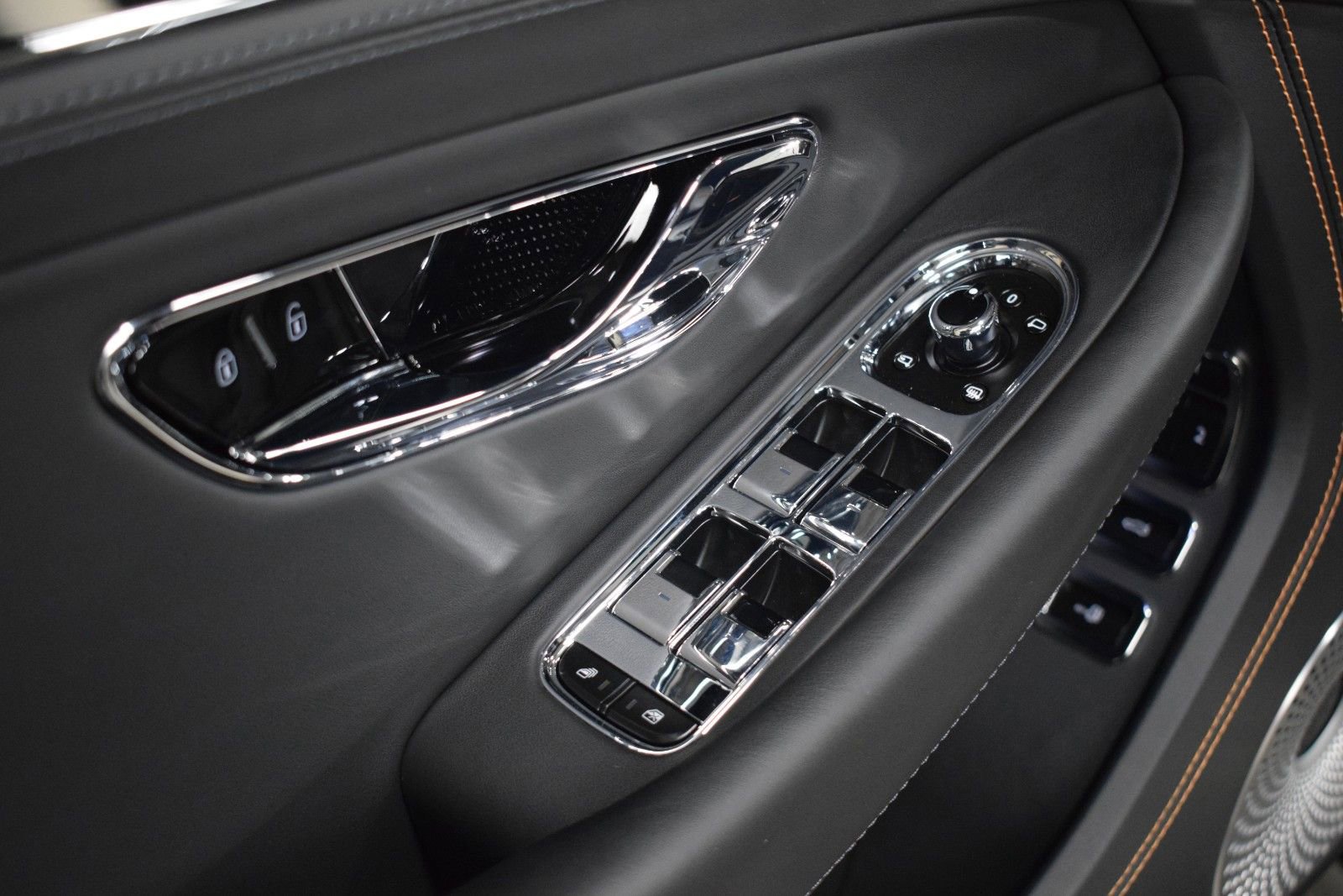 New 2026 Bentley Continental GT AWD/4WD image 36