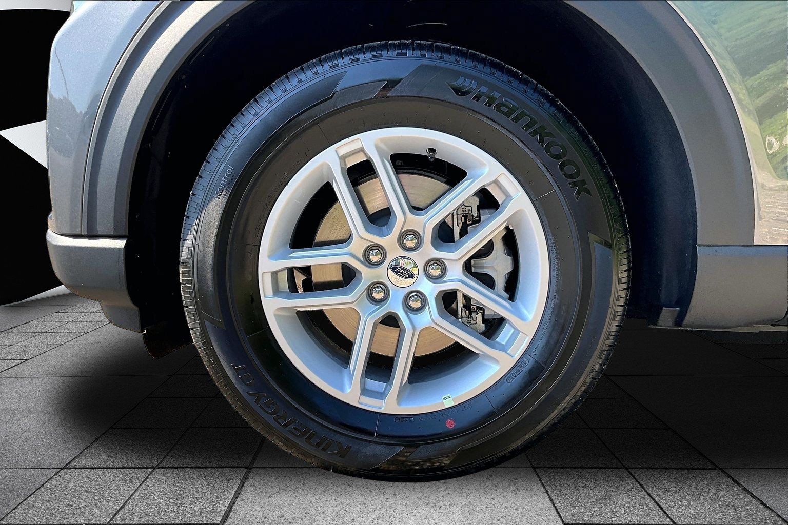 New 2026 Ford Explorer Active AWD/4WD image 12
