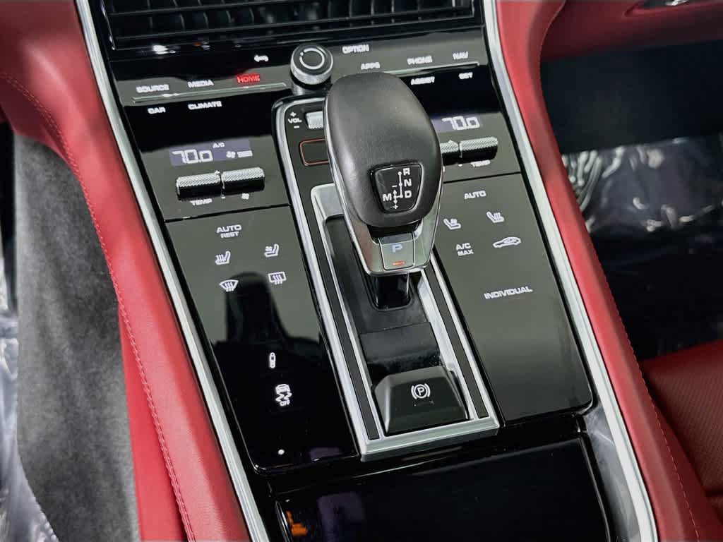 Certified 2023 Porsche Panamera 4S Executive AWD/4WD image 18