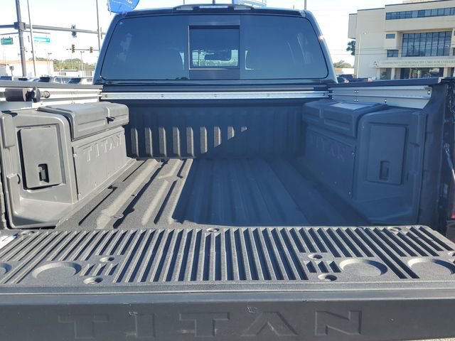 Used 2023 Nissan Titan Platinum Reserve w/ Moonroof Package image 10
